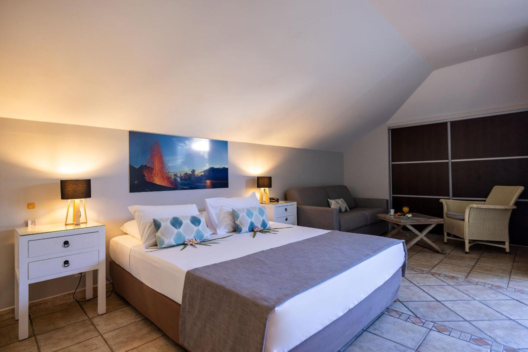 Hotel Les Creoles Saint-Gilles-les Bains Ngoại thất bức ảnh