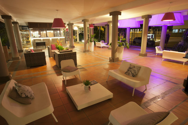 Hotel Les Creoles Saint-Gilles-les Bains Ngoại thất bức ảnh