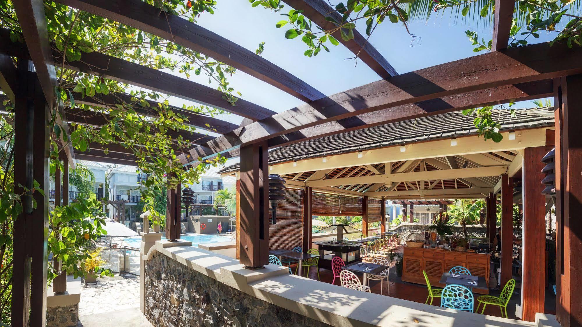 Hotel Les Creoles Saint-Gilles-les Bains Ngoại thất bức ảnh